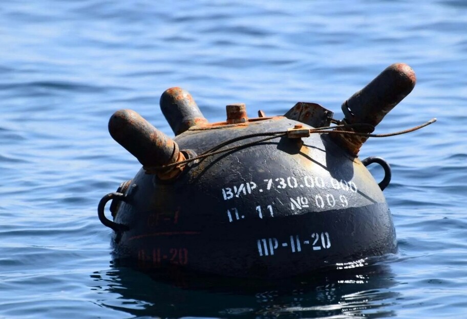В Одесской области взорвалась мина в Черном море - сорвало с якоря  - фото 1