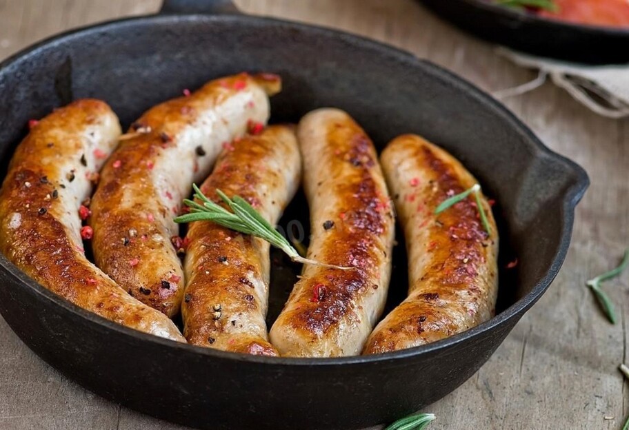 Домашние сосиски - как приготовить куриные сардельки - рецепт - фото 1