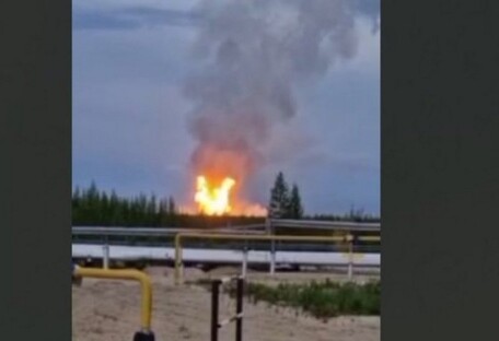 В России пожар на крупнейшем месторождении газа (видео) 