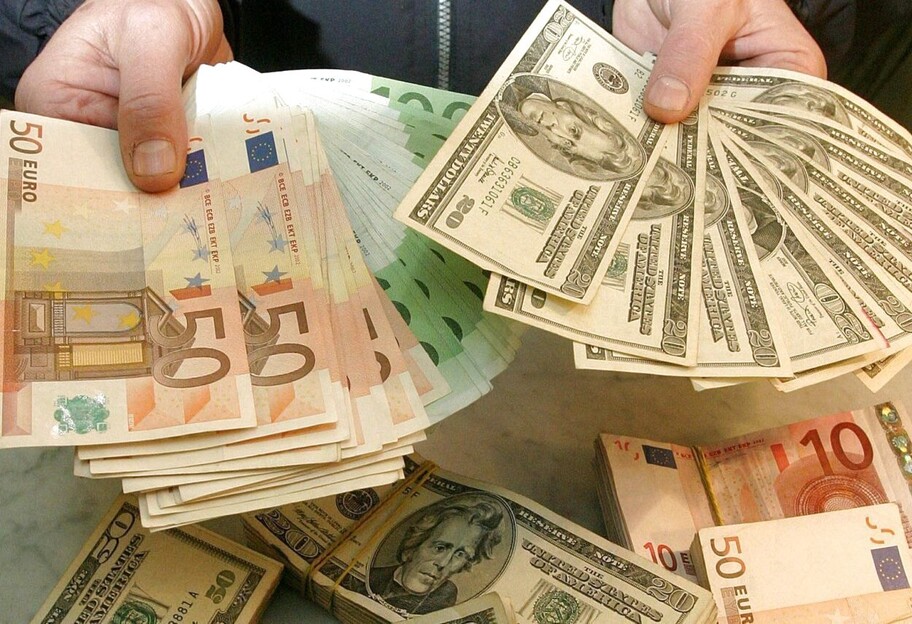 Курс валют в Украине 16 июня 2022 - доллар и евро снова подорожали  - фото 1