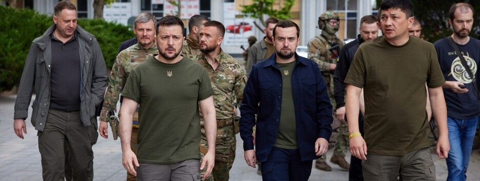 Семьям погибших в ОГА окажут помощь: Зеленский посетил Николаев 