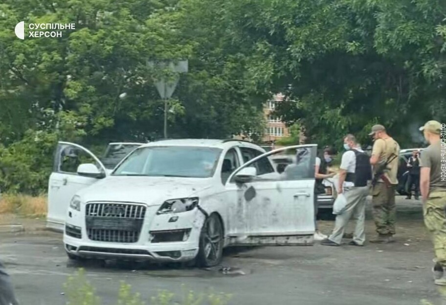 Взрыв в Херсоне 18 июня - пострадала Audi начальника колонии № 90 - фото 1