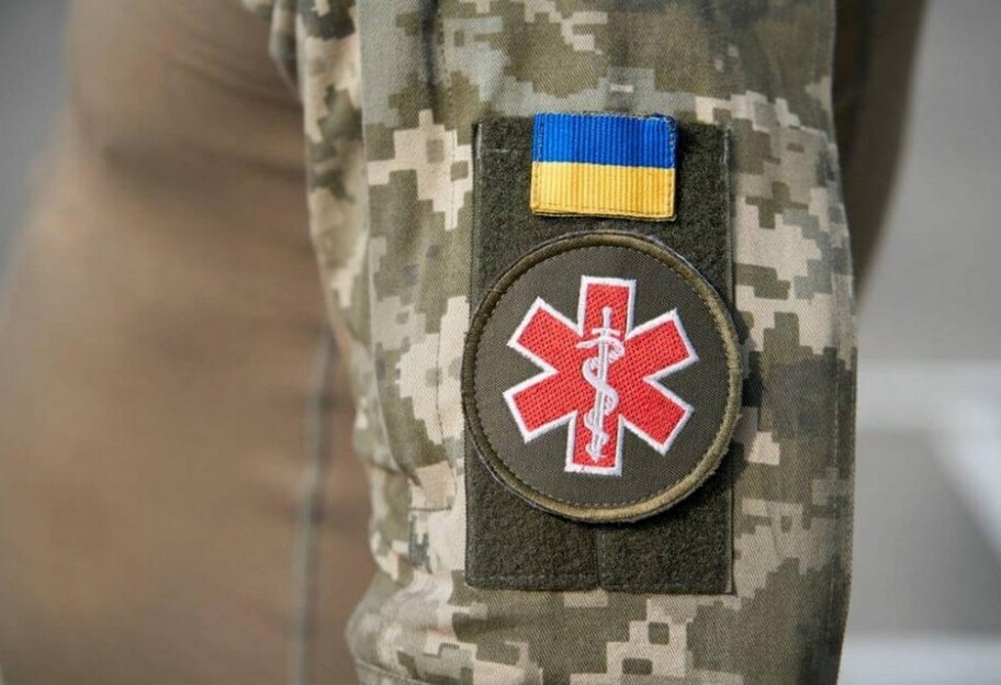 Війна в Україні - медпрацівник на фронті взяв у полон вісьмох окупантів - фото 1