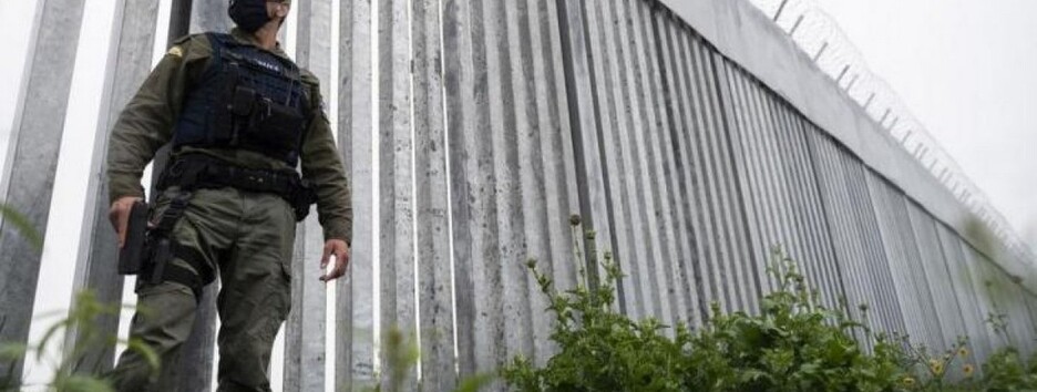 Військові з Білорусі намагалися зробити підкоп на кордоні з Польщею (фото)