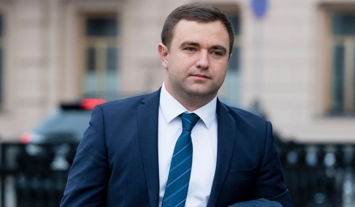 В Херсонской области ликвидировали предателя из "Слуги народа": в сети появилось видео с места событий  фото