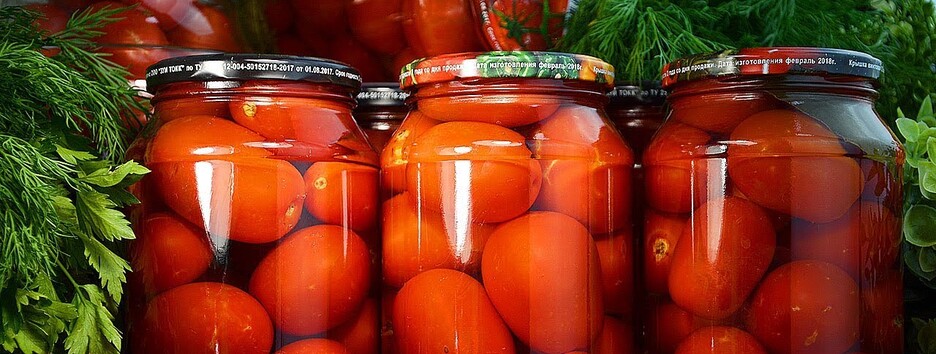 Пробуем новенькое: рецепт консервированных помидоров на зиму по-итальянски