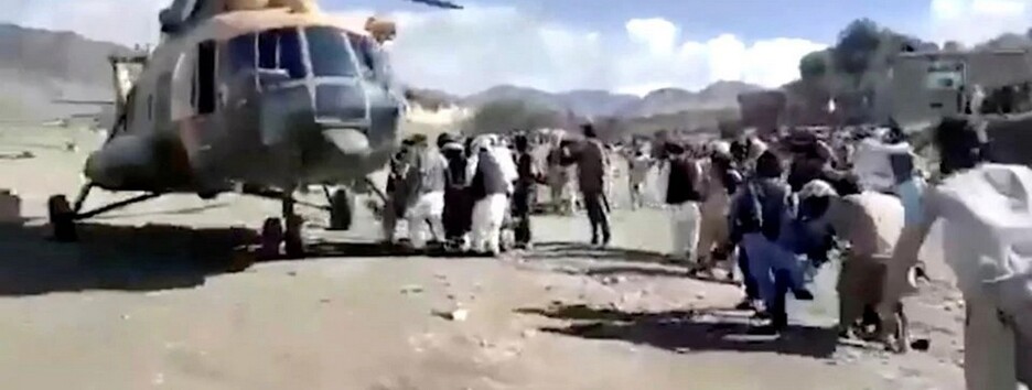 В Афганистане произошло мощное землетрясение: погибли почти тысяча человек (видео)