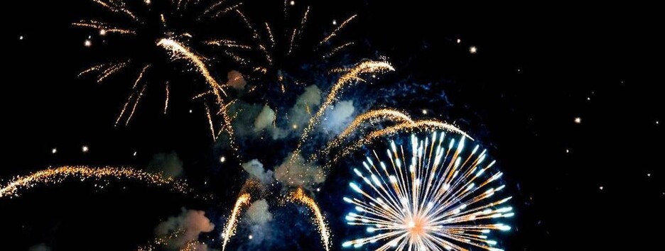 В Киеве на время войны запретили фейерверки и езду на авто без глушителя