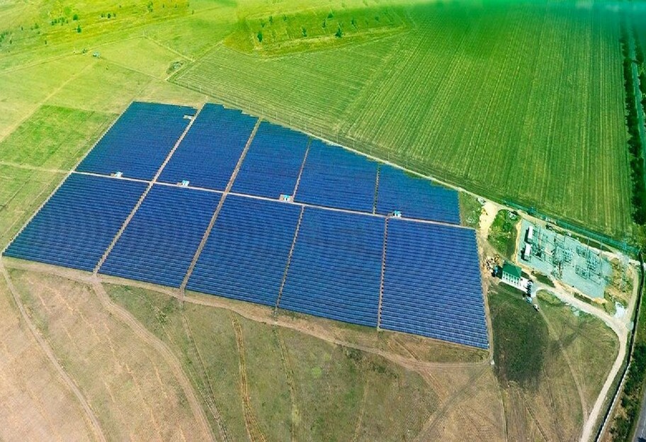 Мародерство россиян в Украине - украдена самая большая солнечная электростанция - фото 1