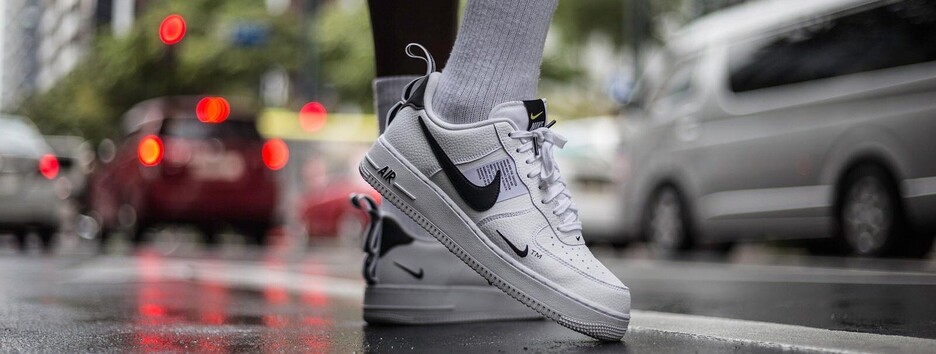 Одягай лапті та крапка: у мережі відреагували мемами на відхід Nike з Росії