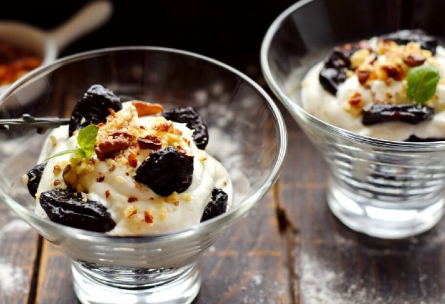 Чернослив с орехами в сметане - как приготовить полезный десерт - рецепт - фото 1