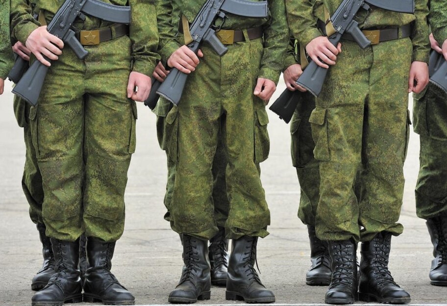 Оккупанты подставляют ноги под обстрел, чтоб сбежать из Украины - ОК Юг - фото 1