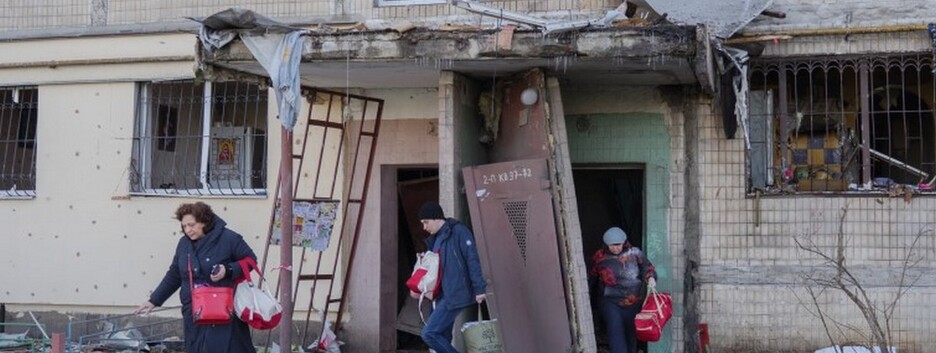 У МОЗ розповіли, як допомогти людям, які опинилися під завалами будинку