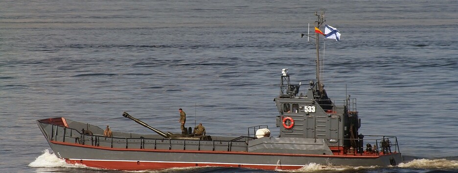 В Мариуполе взорвался катер 