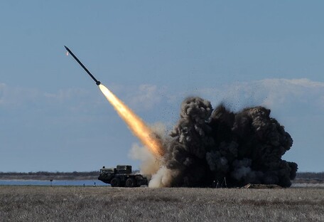 РФ нанесла ракетный удар по Краматорску: есть жертвы (фото)