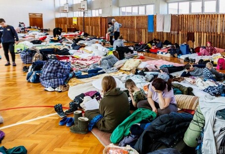 Переселенцев в Украине выселяют на улицу: Верещук рассказала, куда обращаться 