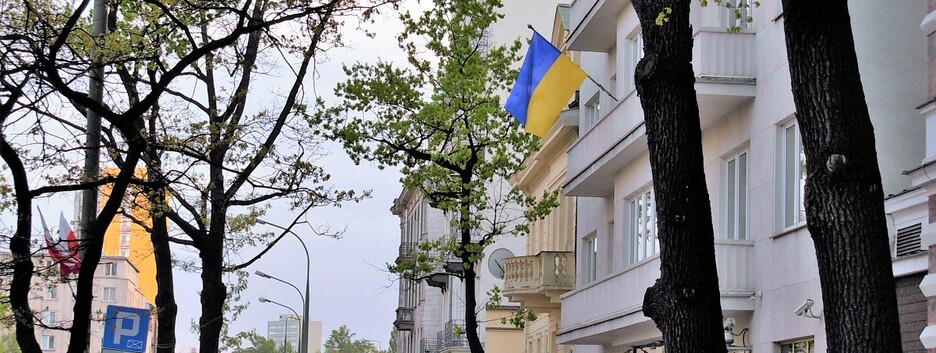 Посольство Украины в Польше предостерегло беженцев от сотрудничества с 