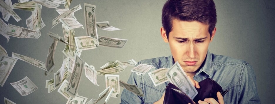 Ті ще марнотрати: ці знаки Зодіаку в середині місяця залишаються без грошей
