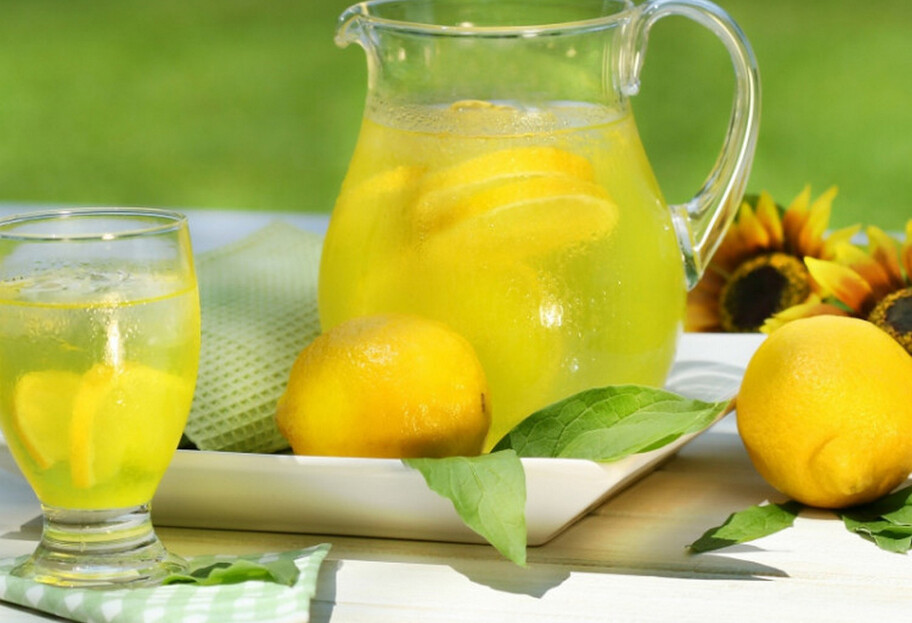 Лимонад з медом та латуком - покроковий рецепт напою - фото 1