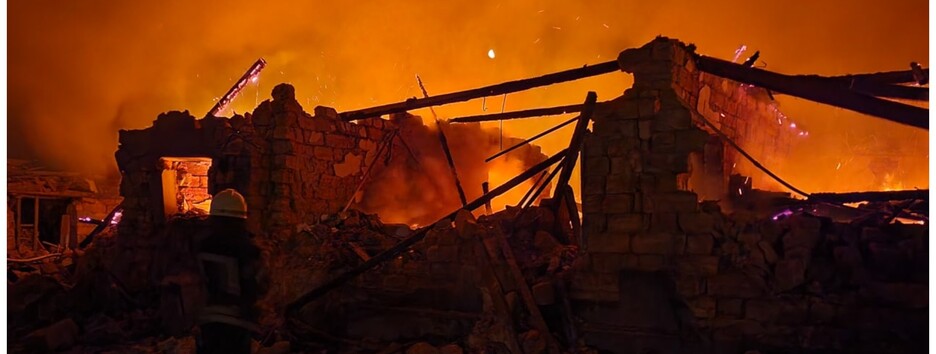 Разрушены 3 дома, пострадал ребенок: подробности ракетного удара по Одесской области (фото)