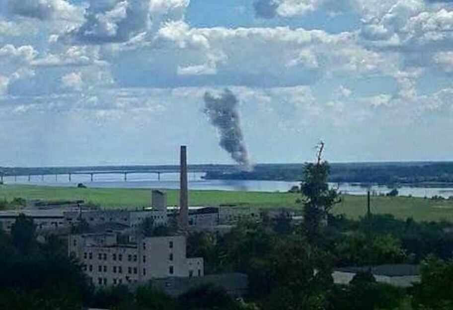 Антоновский мост обстреляли 19 июля - оккупанты показали последствия ракетного удара, видео  - фото 1