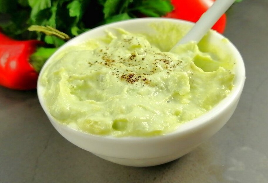 Йогуртовий соус з авокадо - покроковий рецепт - фото 1