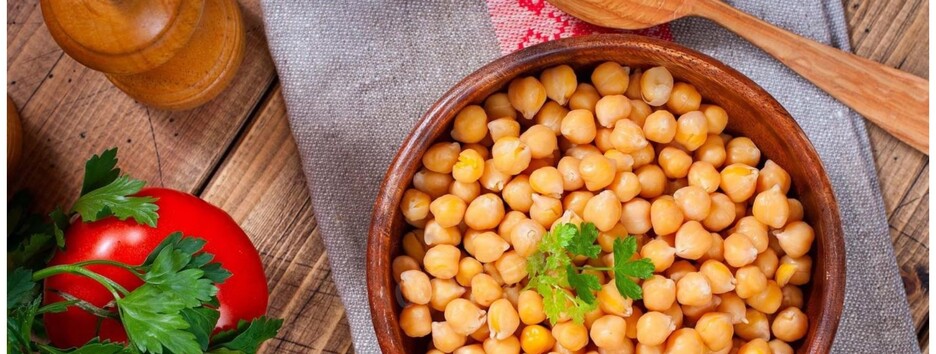 Полезно и сытно: рецепт веганского овощного рагу с нутом 