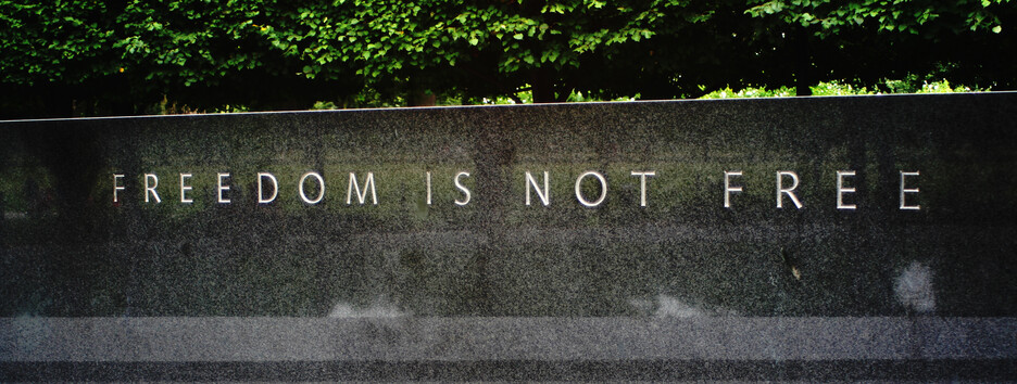 Кровотечение Украины: мы держимся на адреналине, злобе и несгибаемой вере в нашу правду