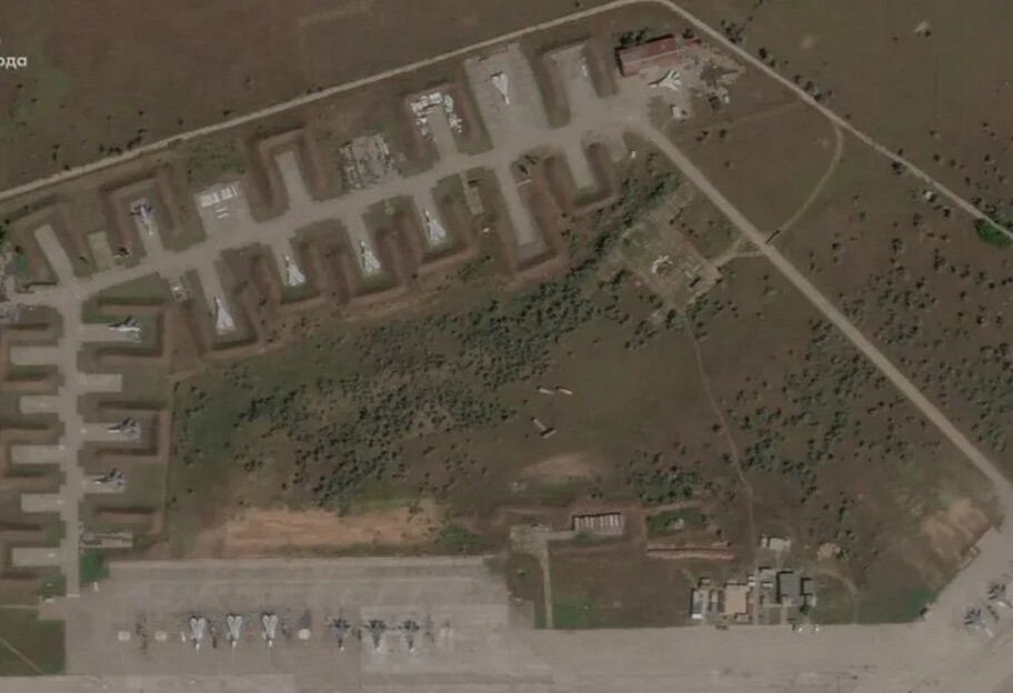 Вибухи на аеродромі в Криму - вартість знищених літаків вища за 300 млн доларів - фото 1