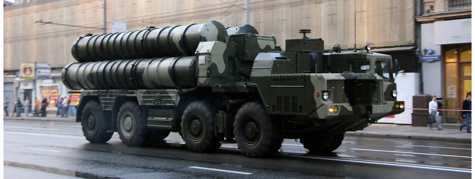 Росія звозить ракети для С-300 в Україну для 