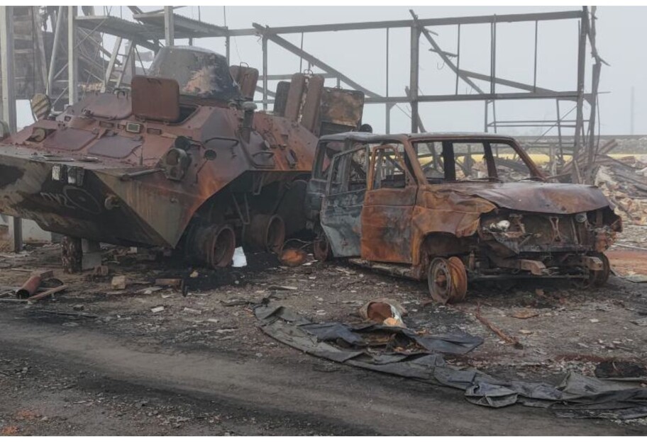 База российских военных в Новой Каховке уничтожена - видео - фото 1