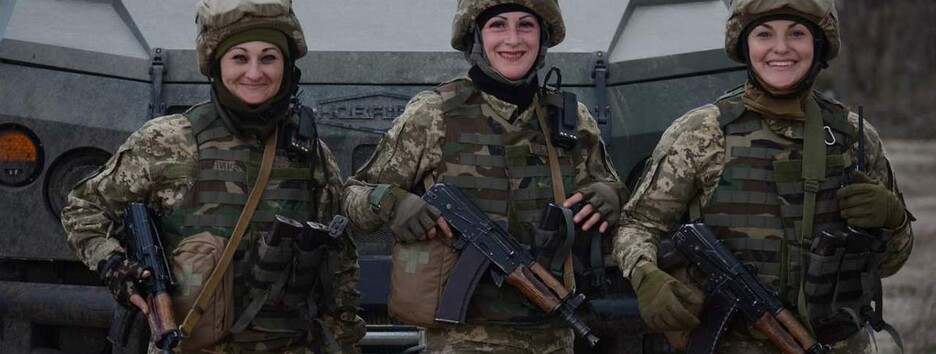 Воинский учет для женщин с 1 октября: полный перечень военнообязанных профессий