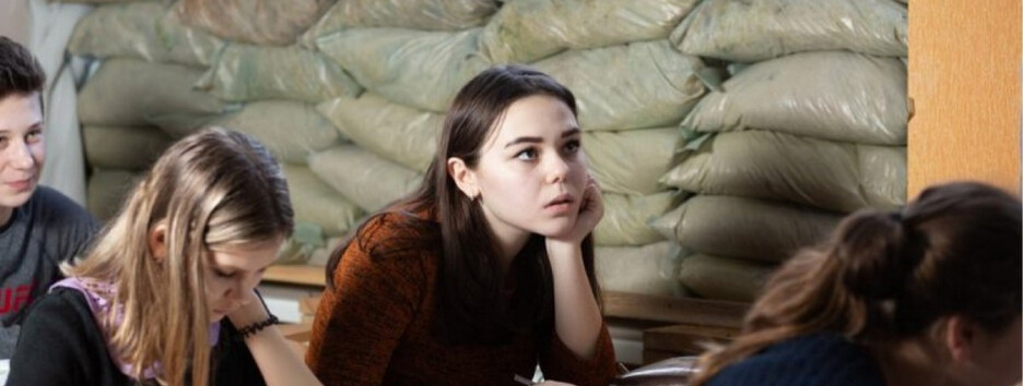 Навчання у школах під час війни: батьки можуть вибрати форму навчання