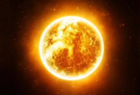 На Солнце появилось пятно размером с Землю: планете грозят мощные последствия 