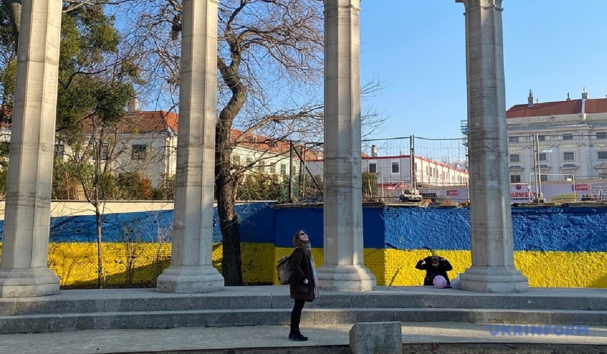 Запад не может себе позволить, чтобы Украина сломалась: колокола в Украине звонят всем