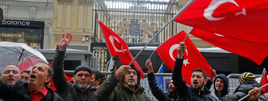 Дипломатический скандал - почему Эрдоган ссорится с Европой