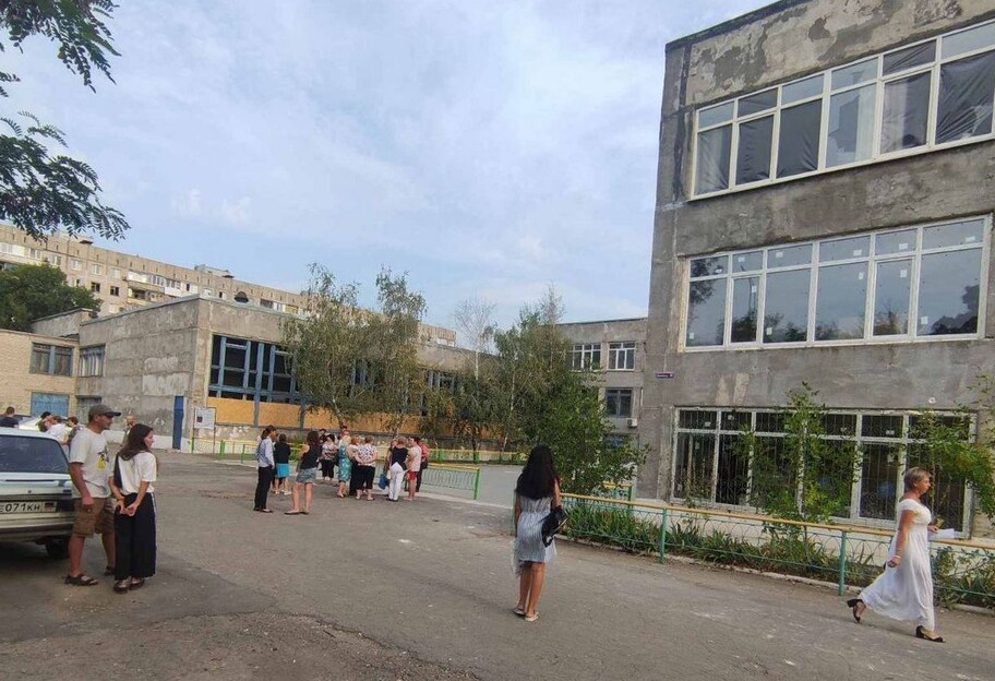 1 вересня у Маріуполі – школи не відкривали, фото - фото 1