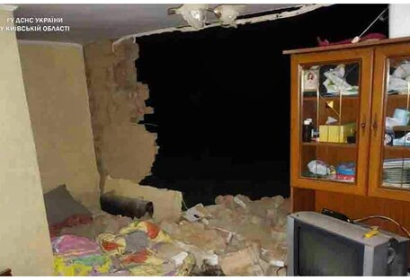 На Київщині стався вибух у будинку: постраждало немовля (фото)