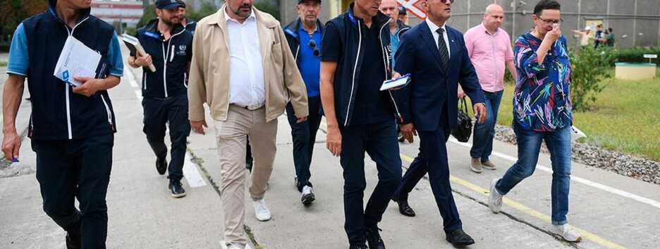 Миссия МАГАТЭ покинула ЗАЭС: на станции остались два представителя (видео)