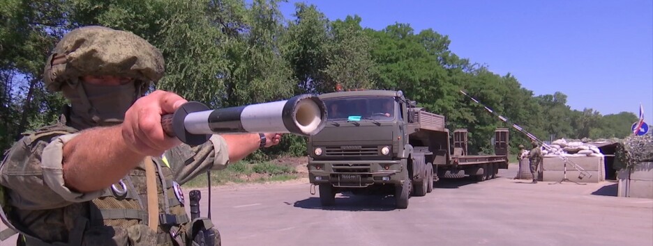 Оккупанты перебрасывают артиллерию и бронетехнику на харьковское направление (видео)