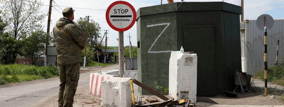 Пробка 12 км: оккупанты убегают из Станицы Луганской в Россию 