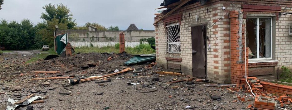 Донецкая область снова попала под массированный обстрел: есть погибшие (фото)