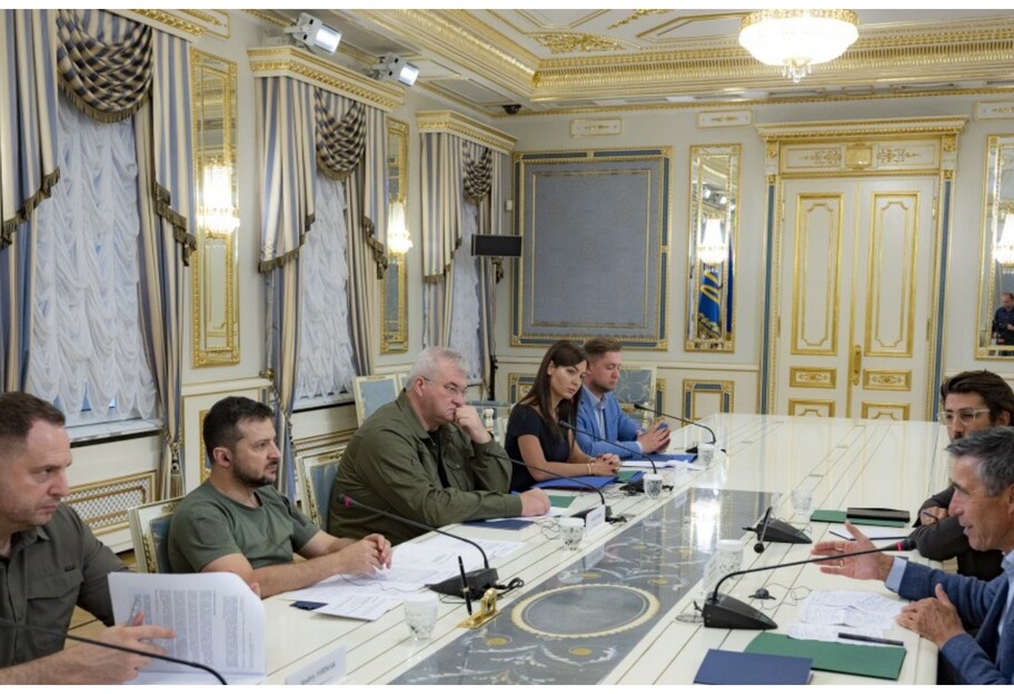 Гарантии безопасности для Украины – группа Ермака-Расмуссена представила документ Зеленскому - фото 1