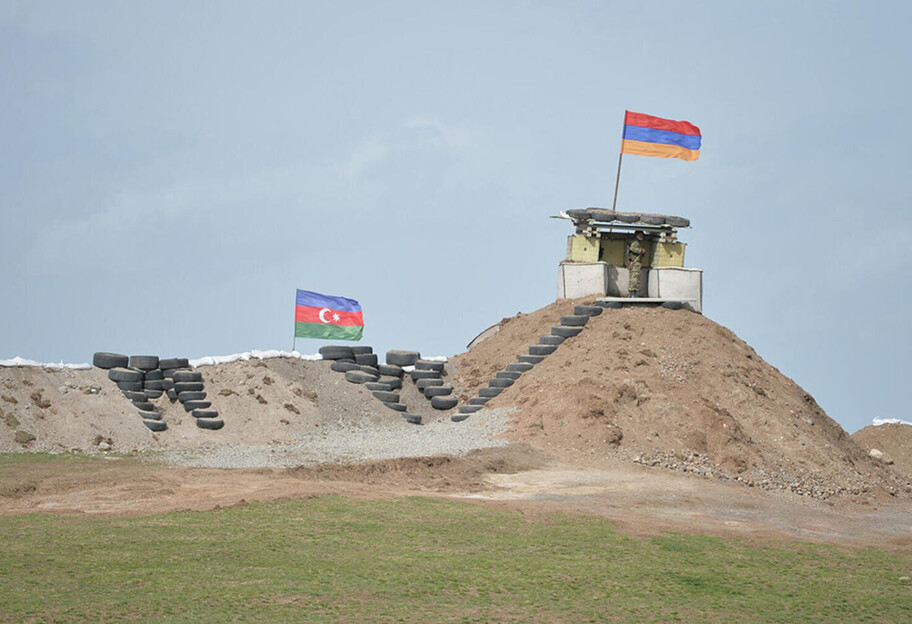 Конфликт в Нагорном Карабахе - В Ереване объявили о перемирии с Азербайджаном - фото 1