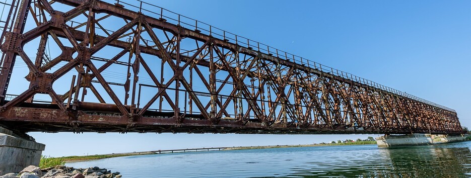 Франция наведет шесть мостов в Украине: стало известно, где их разместят