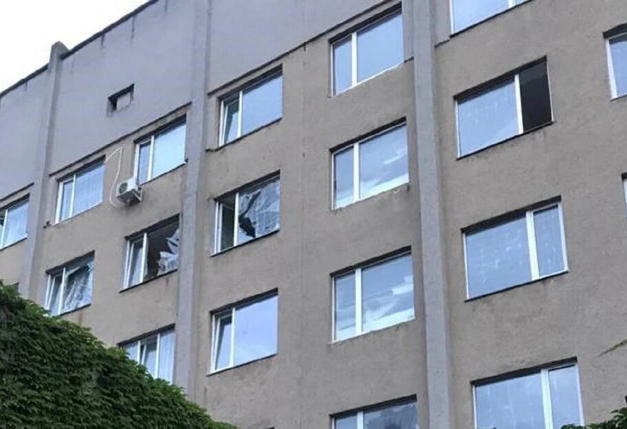 Обстрел Николаева 18 сентября - пострадала больница, фото  - фото 1