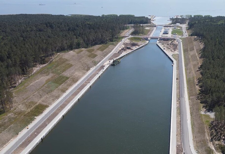 Судноплавний канал у порт Ельблонг - у Польщі завершено першу чергу будівництва шляху, відео - фото 1