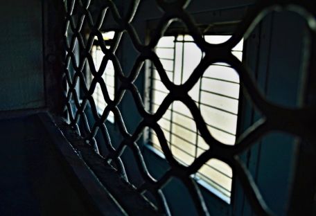 Как сидят заключенные в тюрьмах и колониях 