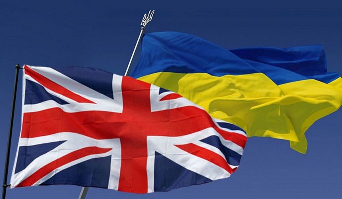 Великобританія хоче збільшити військову допомогу для України фото
