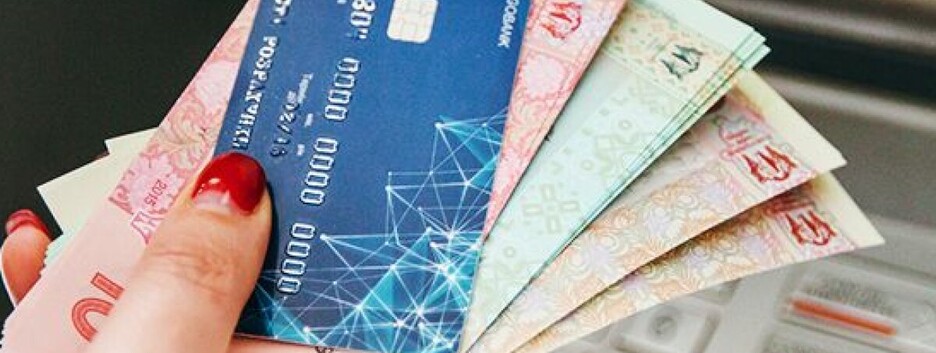 Пока без банкоматов: где можно снять наличные на освобожденных территориях